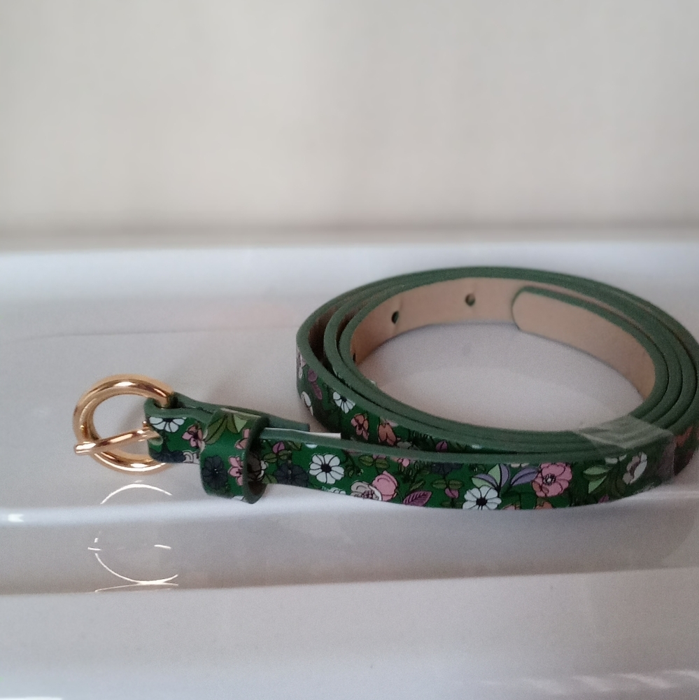 Ann Taylor Belt